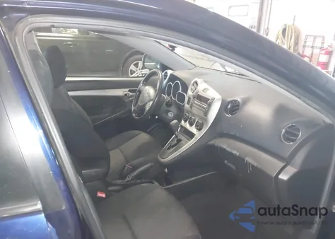 2009 Pontiac Vibe z USA, uszkodzony, nr VIN 5Y2SP67079Z443526